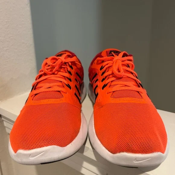 Nike Lunarstelos Men's 12 Running Shoes Sneakers Crimson Red 844591-800 - Picture 7 of 9